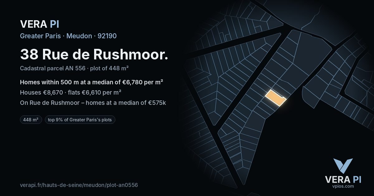38 Rue de Rushmoor, Meudon at night – the plot lit, the parcels around coloured by the prices near them