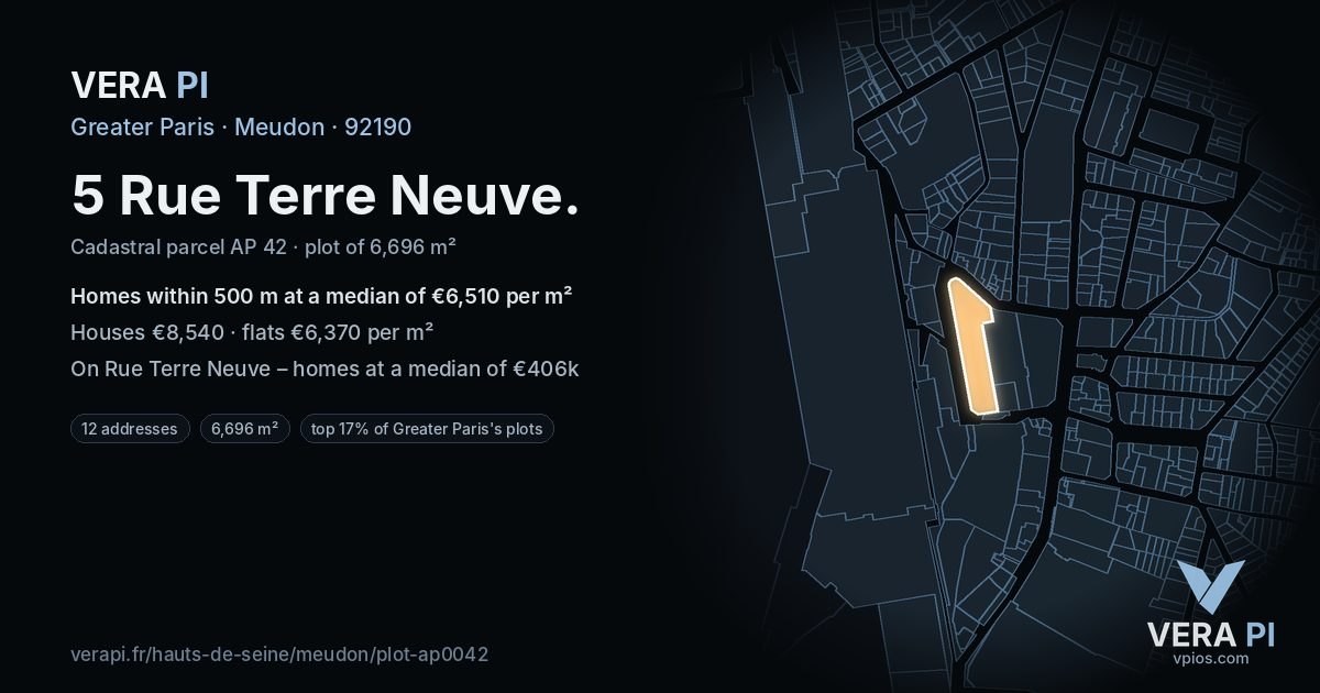 5 Rue Terre Neuve, Meudon at night – the plot lit, the parcels around coloured by the prices near them