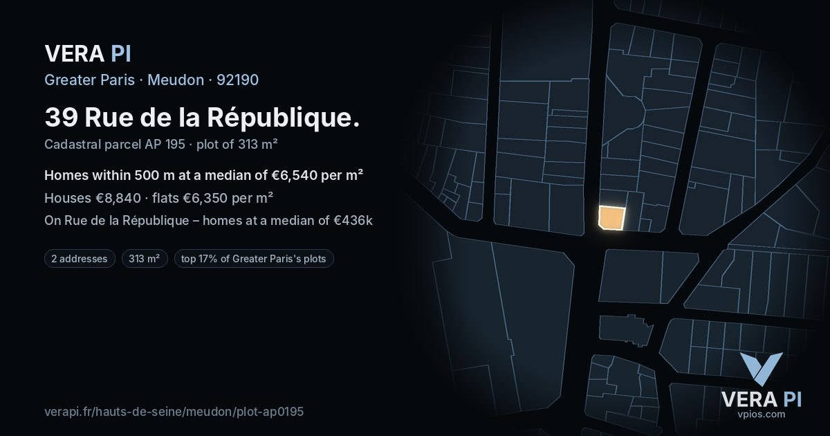 39 Rue de la République, Meudon at night – the plot lit, the parcels around coloured by the prices near them