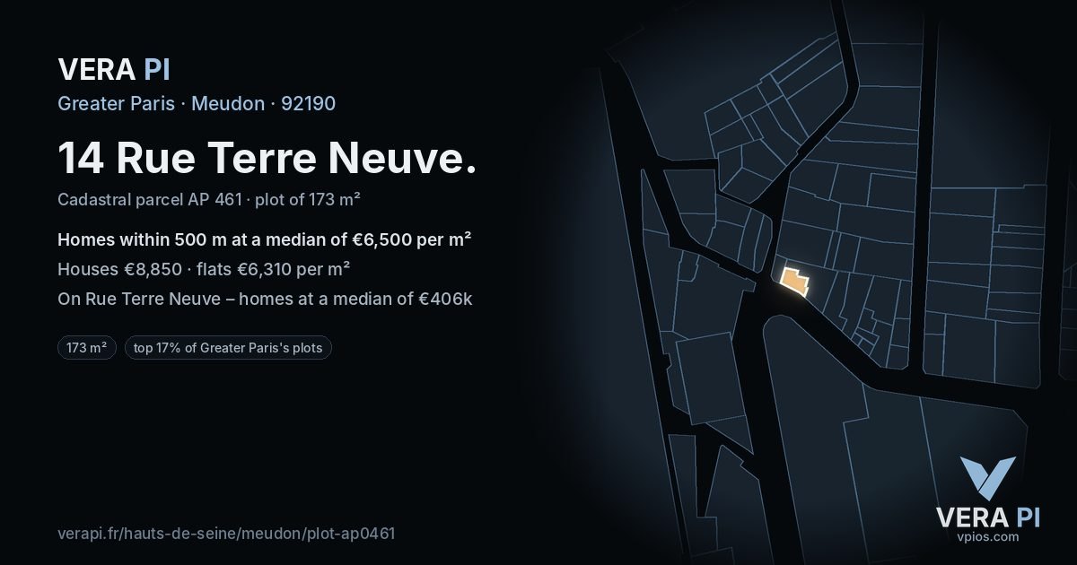 14 Rue Terre Neuve, Meudon at night – the plot lit, the parcels around coloured by the prices near them