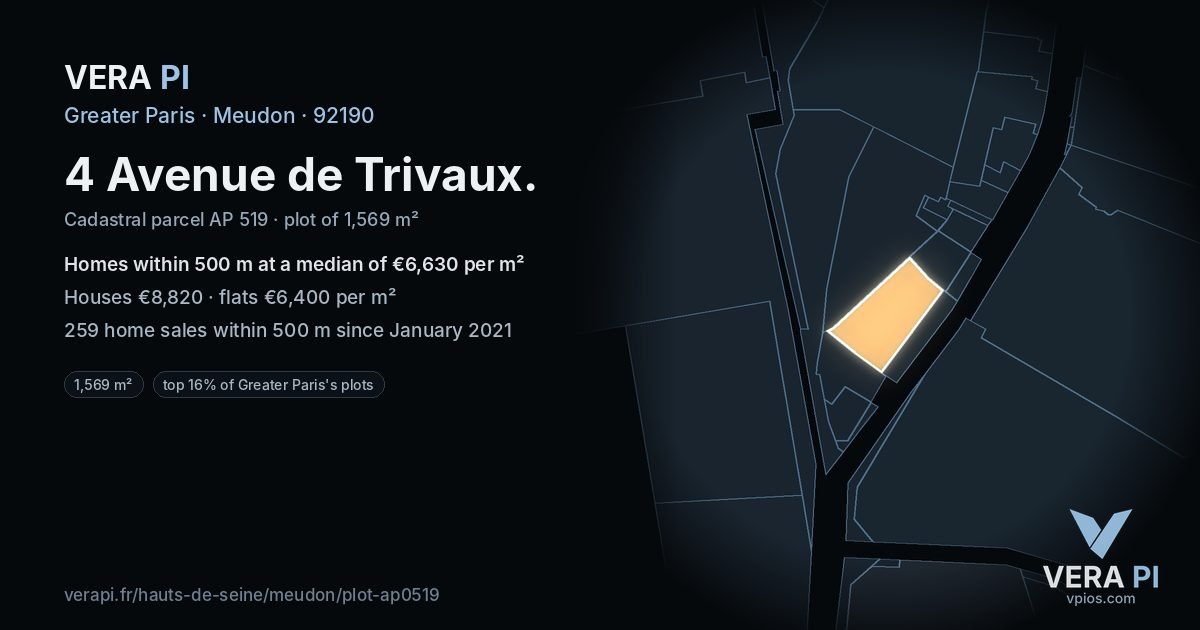 4 Avenue de Trivaux, Meudon at night – the plot lit, the parcels around coloured by the prices near them