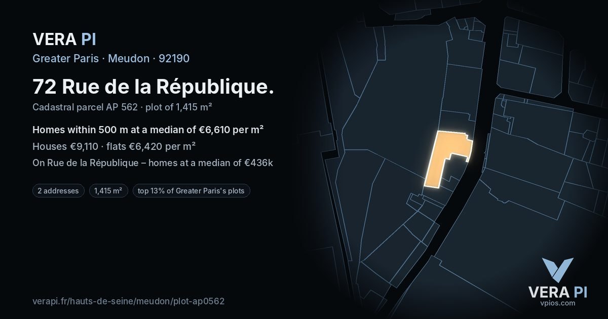 72 Rue de la République, Meudon at night – the plot lit, the parcels around coloured by the prices near them
