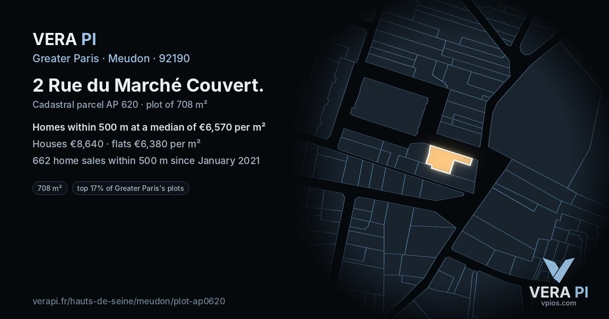 2 Rue du Marché Couvert, Meudon at night – the plot lit, the parcels around coloured by the prices near them