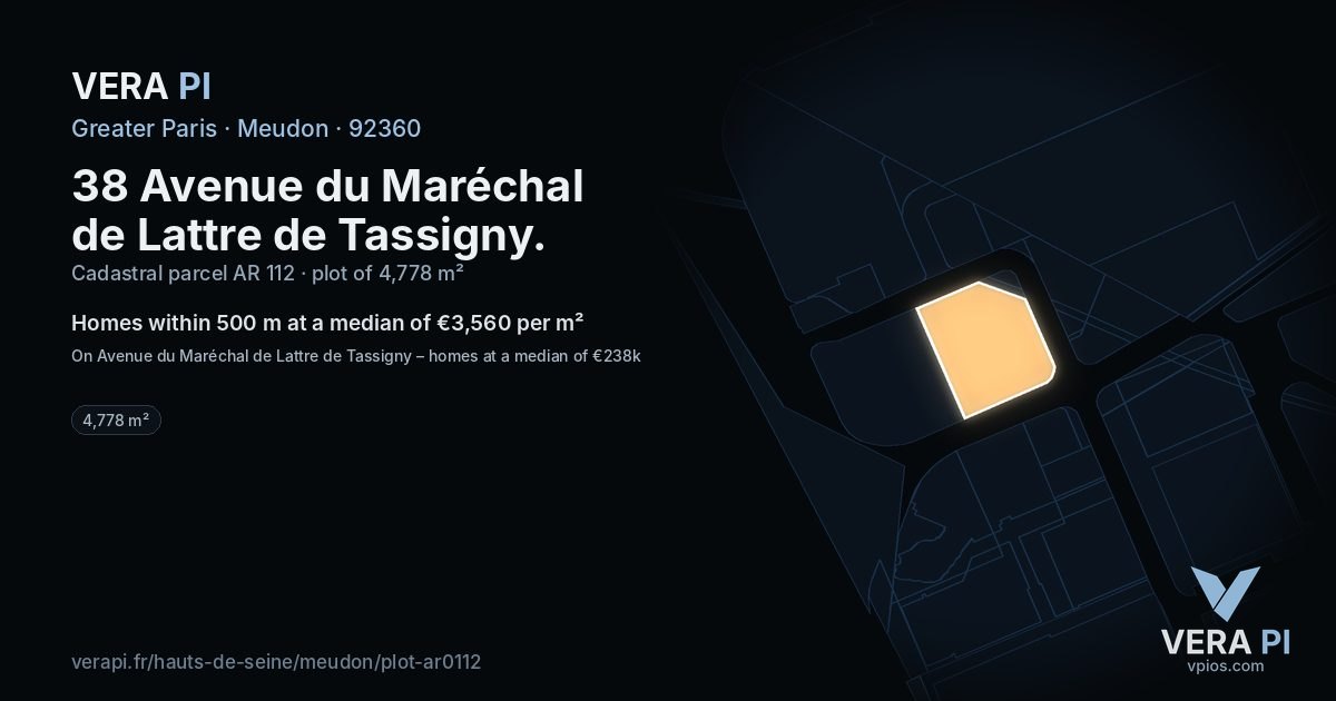 38 Avenue du Maréchal de Lattre de Tassigny, Meudon at night – the plot lit, the parcels around coloured by the prices near them