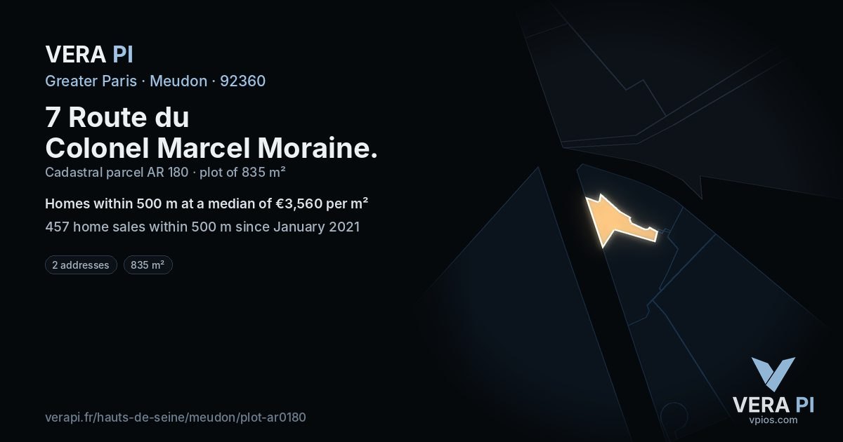 7 Route du Colonel Marcel Moraine, Meudon at night – the plot lit, the parcels around coloured by the prices near them