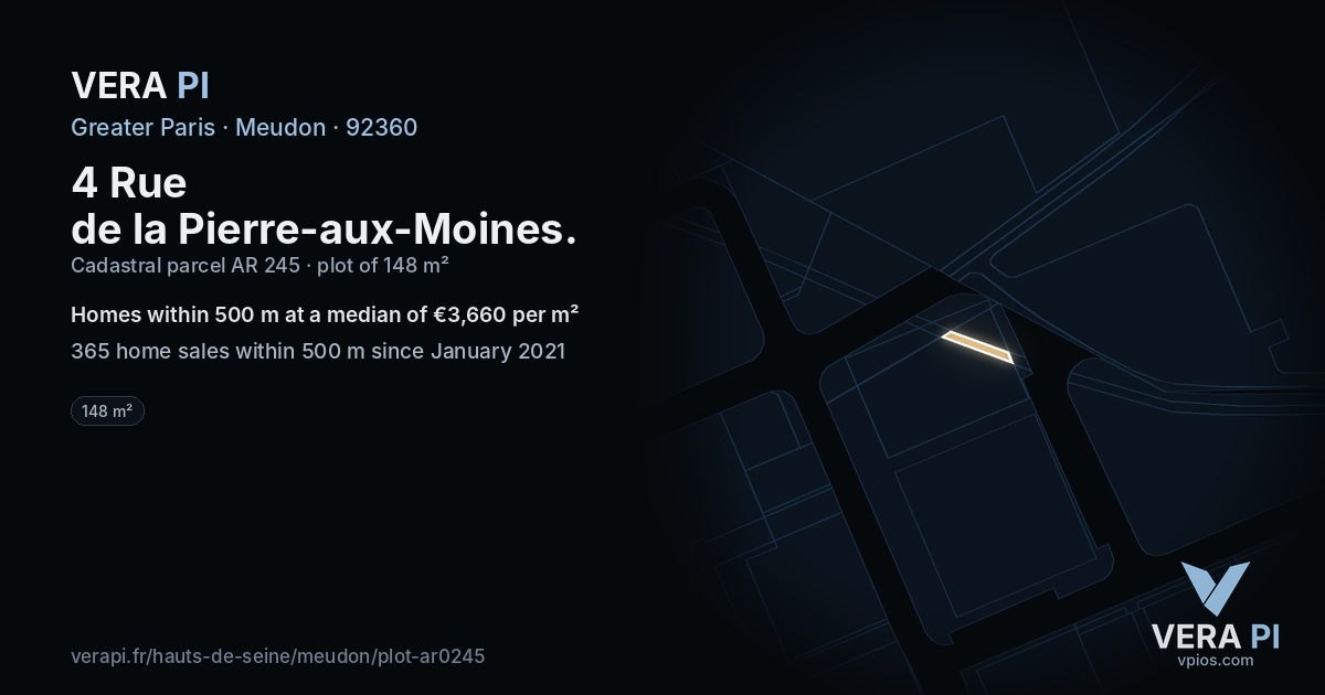 4 Rue de la Pierre-aux-Moines, Meudon at night – the plot lit, the parcels around coloured by the prices near them