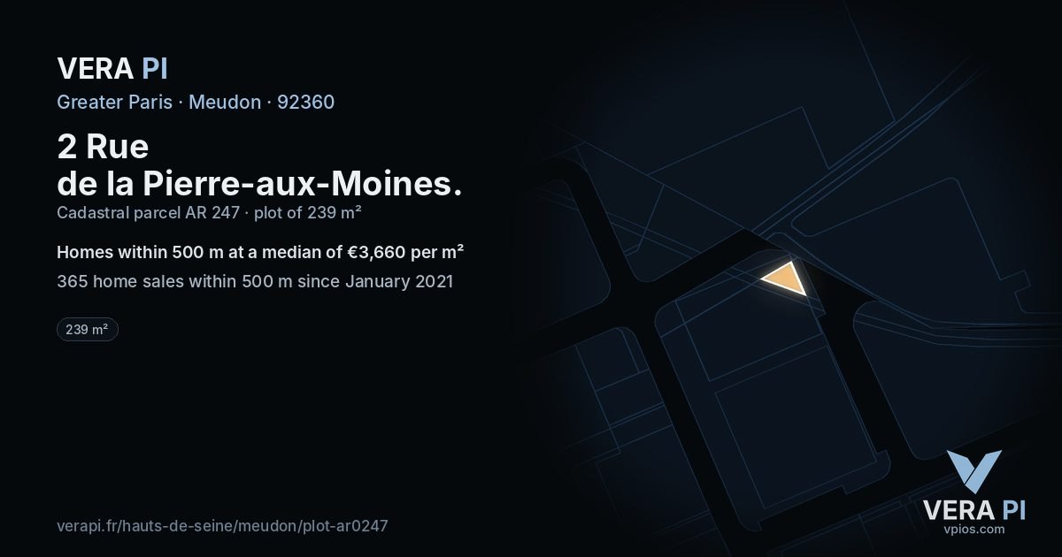2 Rue de la Pierre-aux-Moines, Meudon at night – the plot lit, the parcels around coloured by the prices near them