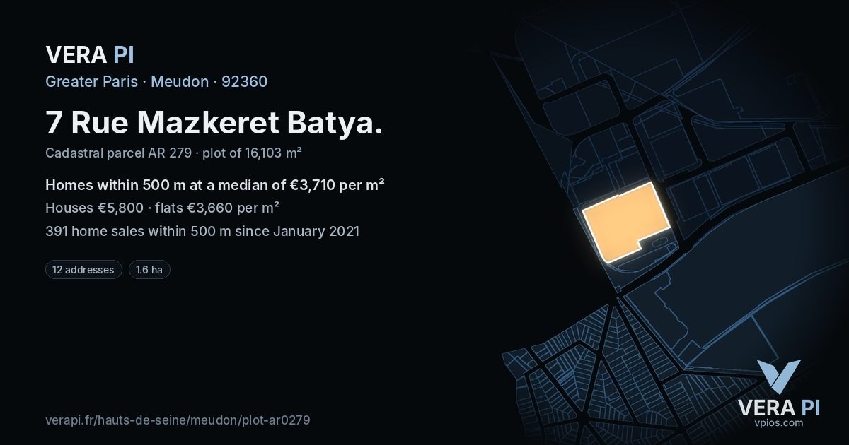 7 Rue Mazkeret Batya, Meudon at night – the plot lit, the parcels around coloured by the prices near them