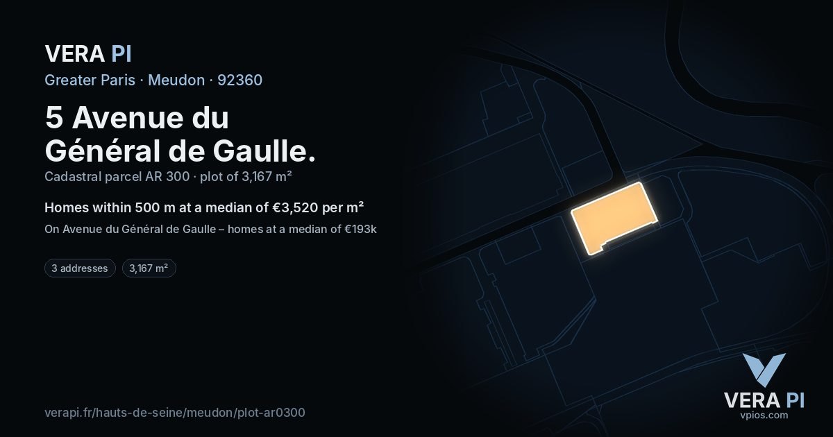 5 Avenue du Général de Gaulle, Meudon at night – the plot lit, the parcels around coloured by the prices near them