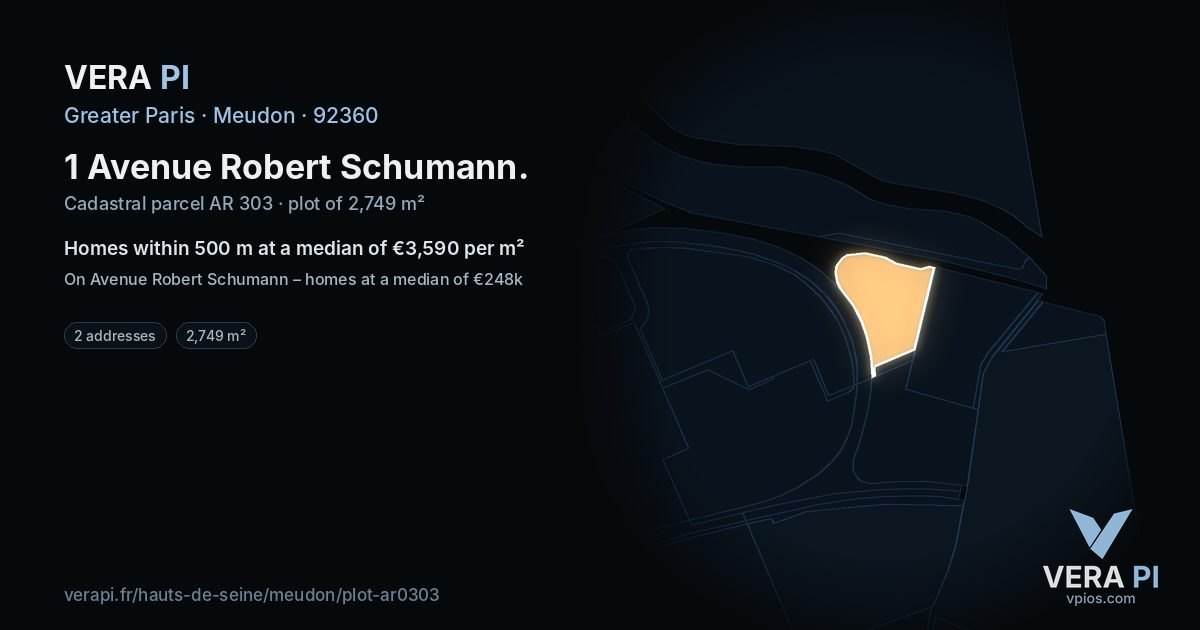 1 Avenue Robert Schumann, Meudon at night – the plot lit, the parcels around coloured by the prices near them
