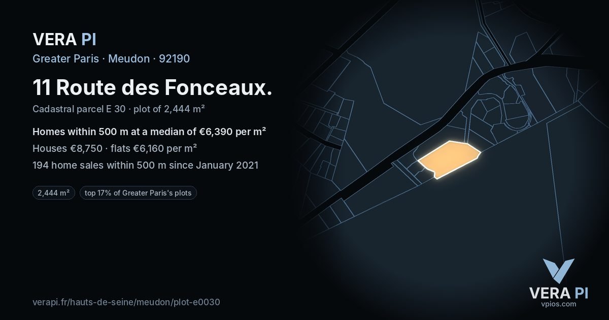 11 Route des Fonceaux, Meudon at night – the plot lit, the parcels around coloured by the prices near them