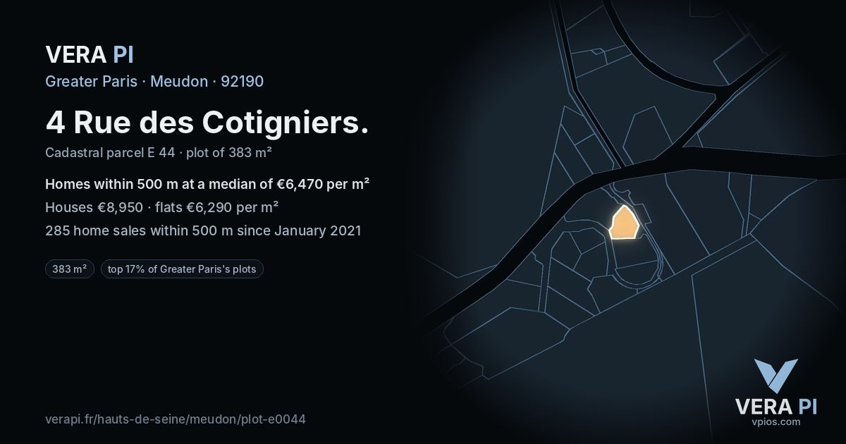 4 Rue des Cotigniers, Meudon at night – the plot lit, the parcels around coloured by the prices near them