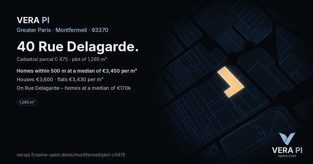 40 Rue Delagarde, Montfermeil at night – the plot lit, the parcels around coloured by the prices near them