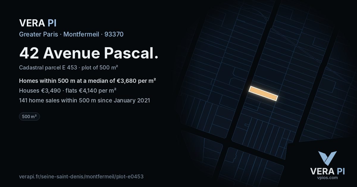 42 Avenue Pascal, Montfermeil at night – the plot lit, the parcels around coloured by the prices near them