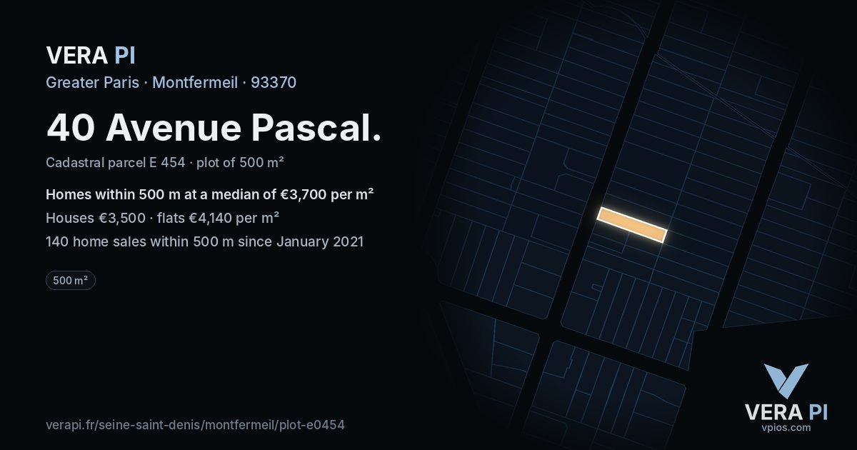 40 Avenue Pascal, Montfermeil at night – the plot lit, the parcels around coloured by the prices near them