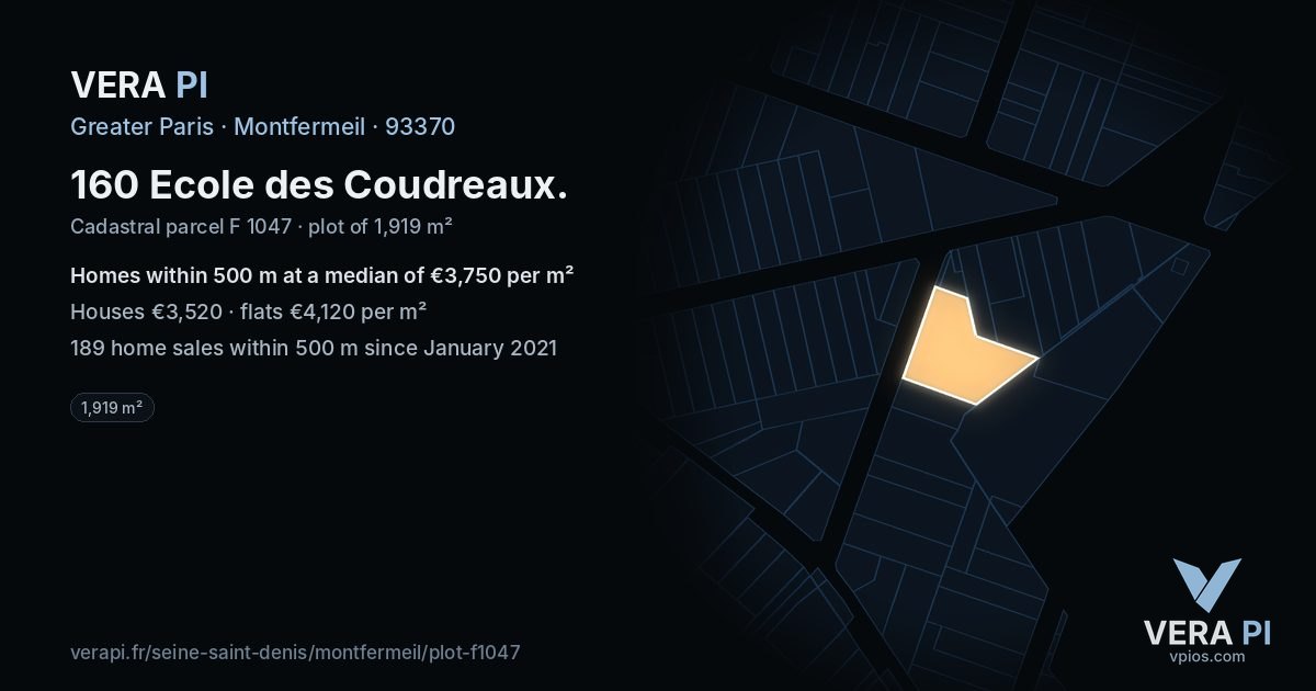 160 Ecole des Coudreaux, Montfermeil at night – the plot lit, the parcels around coloured by the prices near them