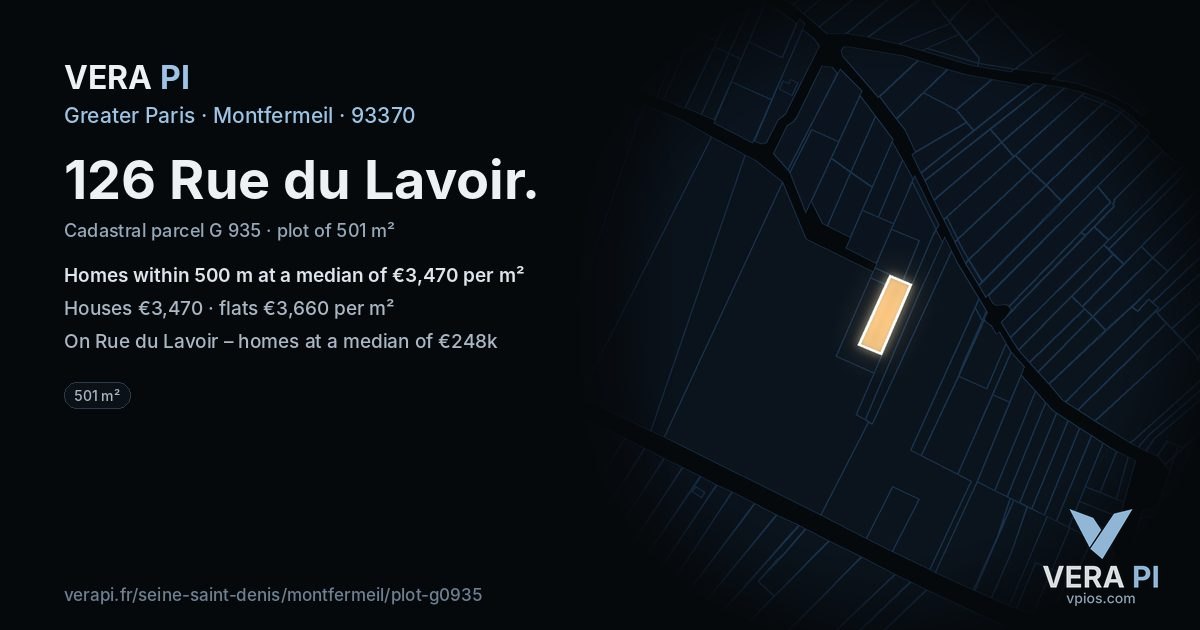126 Rue du Lavoir, Montfermeil at night – the plot lit, the parcels around coloured by the prices near them