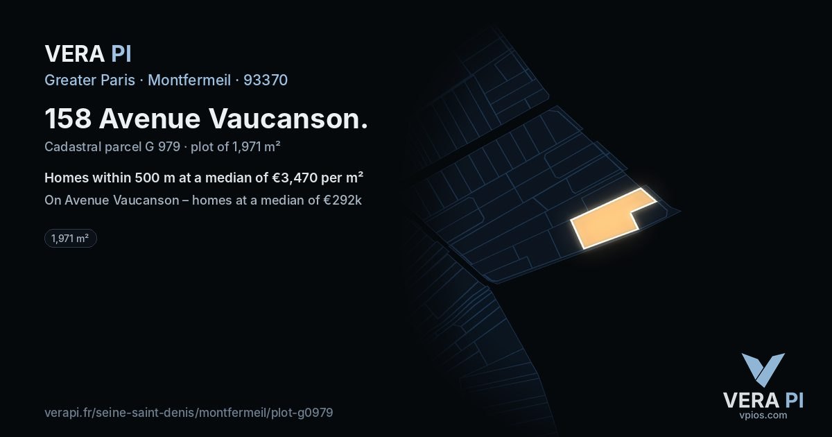 158 Avenue Vaucanson, Montfermeil at night – the plot lit, the parcels around coloured by the prices near them