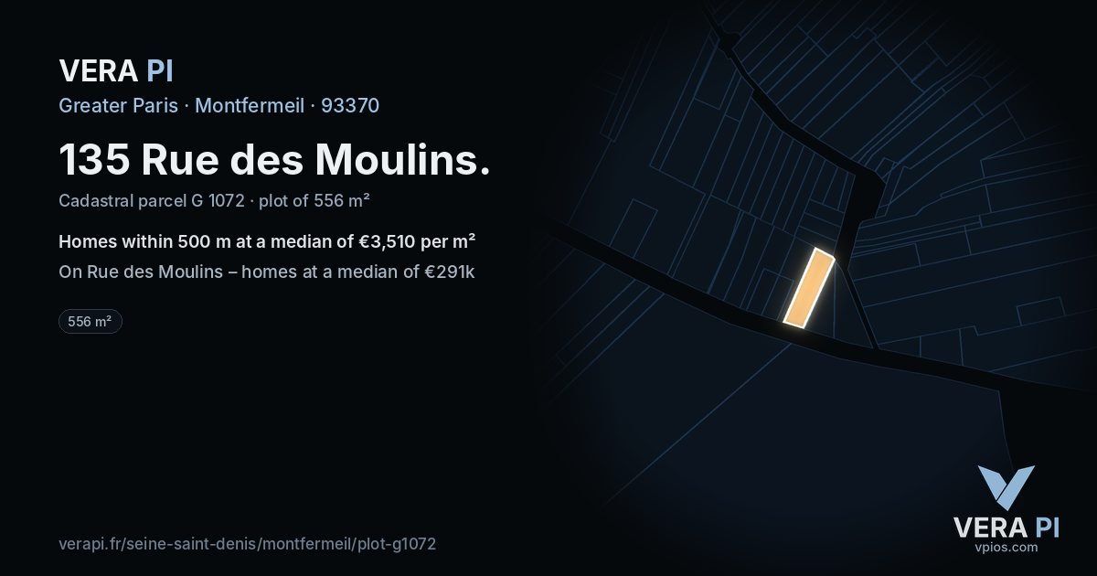 135 Rue des Moulins, Montfermeil at night – the plot lit, the parcels around coloured by the prices near them