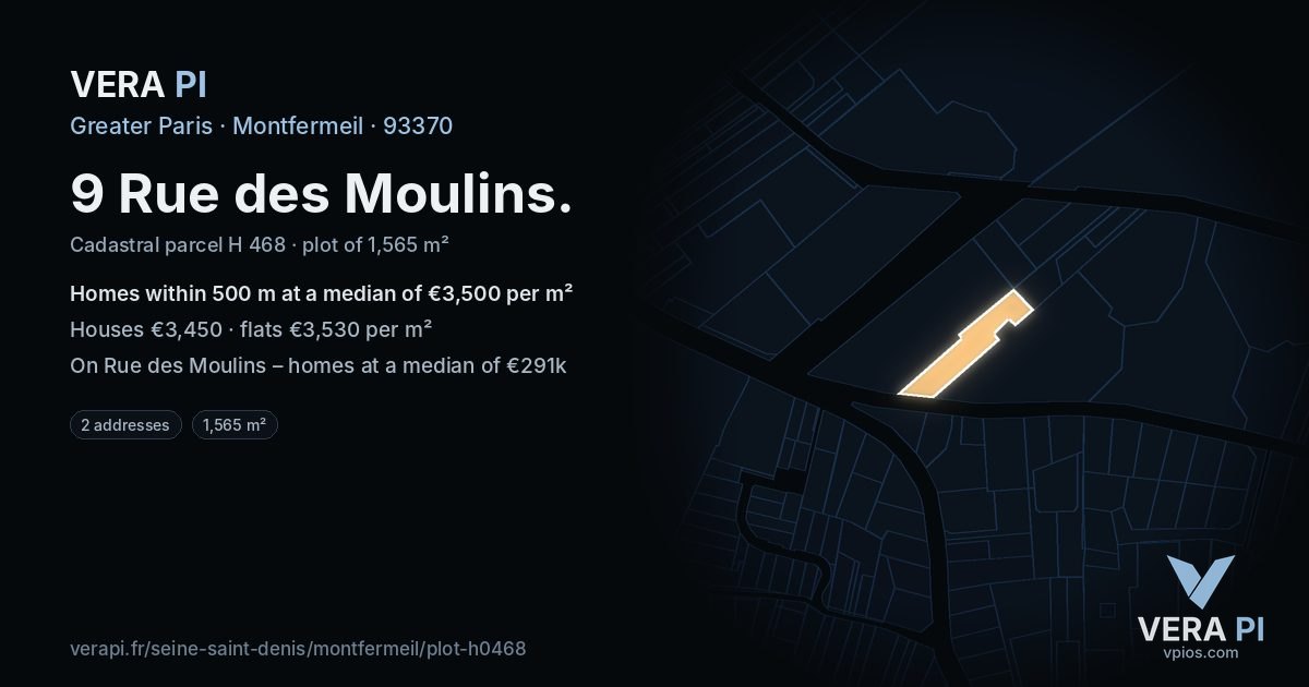 9 Rue des Moulins, Montfermeil at night – the plot lit, the parcels around coloured by the prices near them