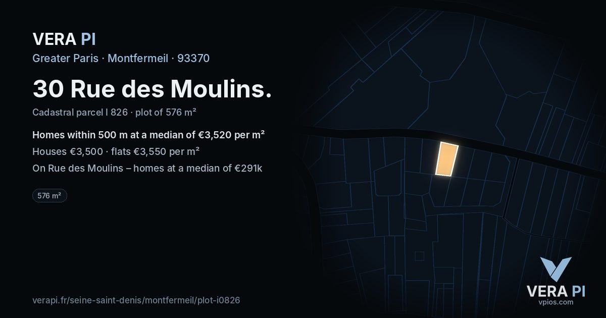 30 Rue des Moulins, Montfermeil at night – the plot lit, the parcels around coloured by the prices near them