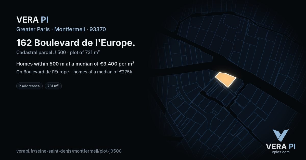 162 Boulevard de l'Europe, Montfermeil at night – the plot lit, the parcels around coloured by the prices near them