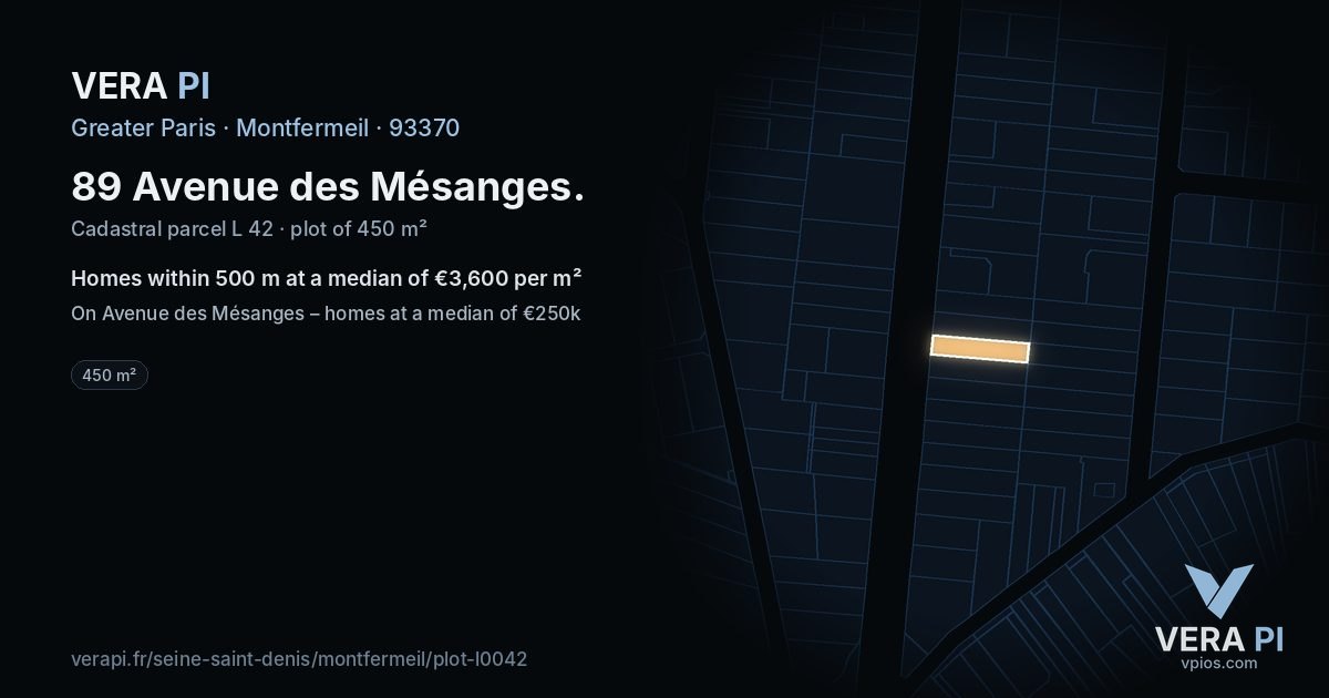 89 Avenue des Mésanges, Montfermeil at night – the plot lit, the parcels around coloured by the prices near them