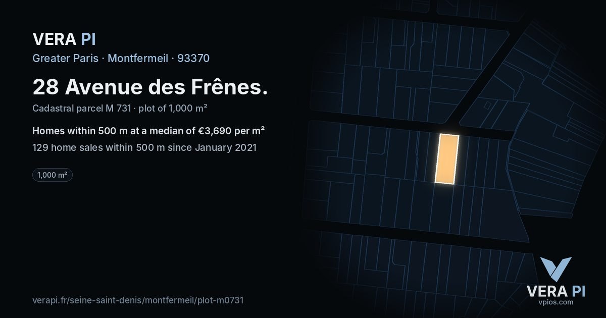28 Avenue des Frênes, Montfermeil at night – the plot lit, the parcels around coloured by the prices near them