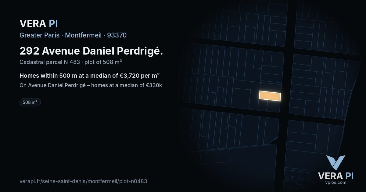 292 Avenue Daniel Perdrigé, Montfermeil at night – the plot lit, the parcels around coloured by the prices near them