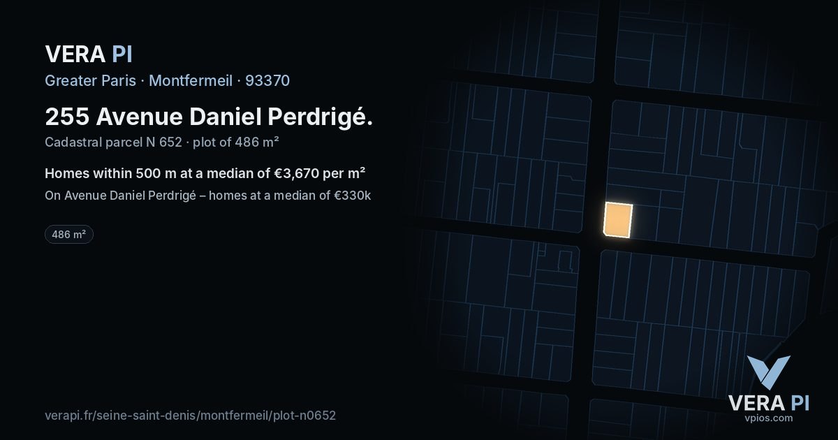 255 Avenue Daniel Perdrigé, Montfermeil at night – the plot lit, the parcels around coloured by the prices near them