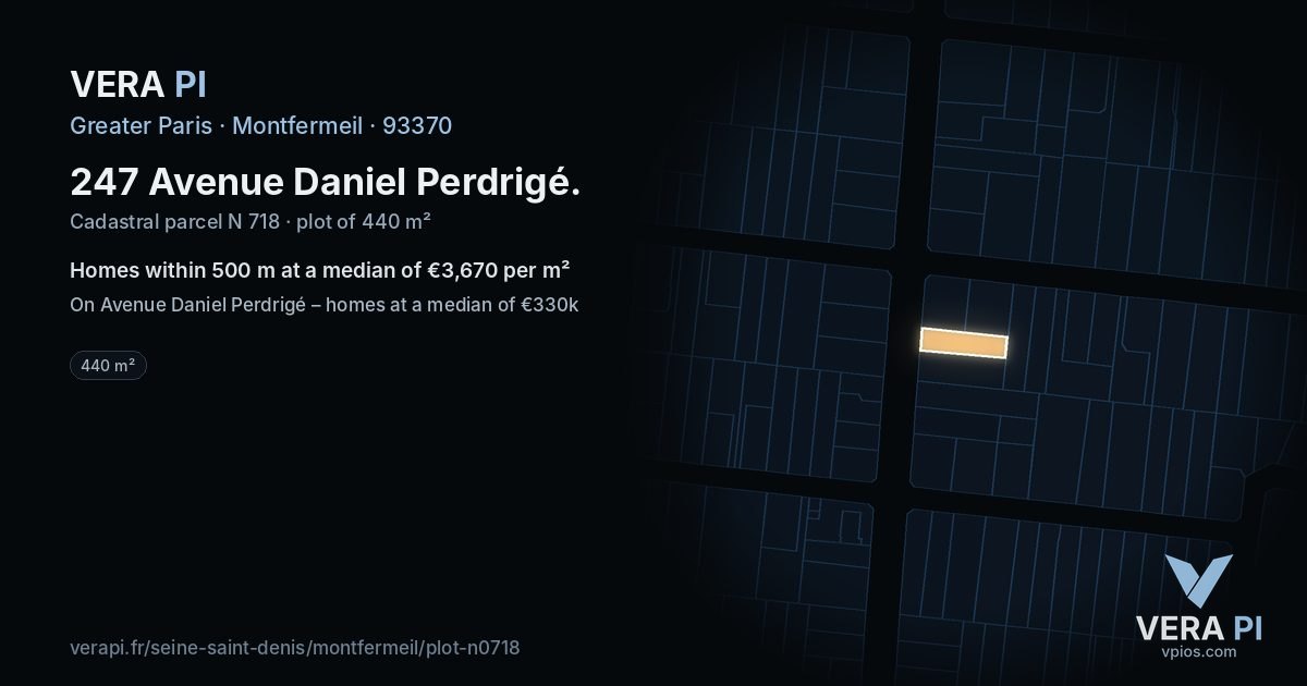 247 Avenue Daniel Perdrigé, Montfermeil at night – the plot lit, the parcels around coloured by the prices near them
