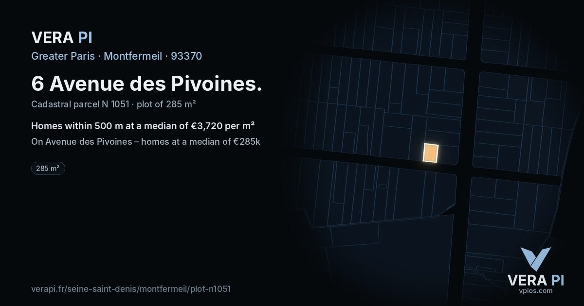 6 Avenue des Pivoines, Montfermeil at night – the plot lit, the parcels around coloured by the prices near them