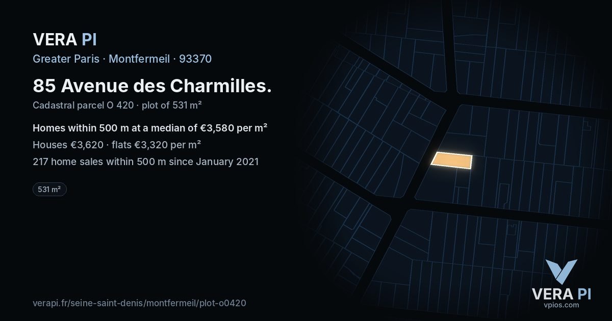 85 Avenue des Charmilles, Montfermeil at night – the plot lit, the parcels around coloured by the prices near them