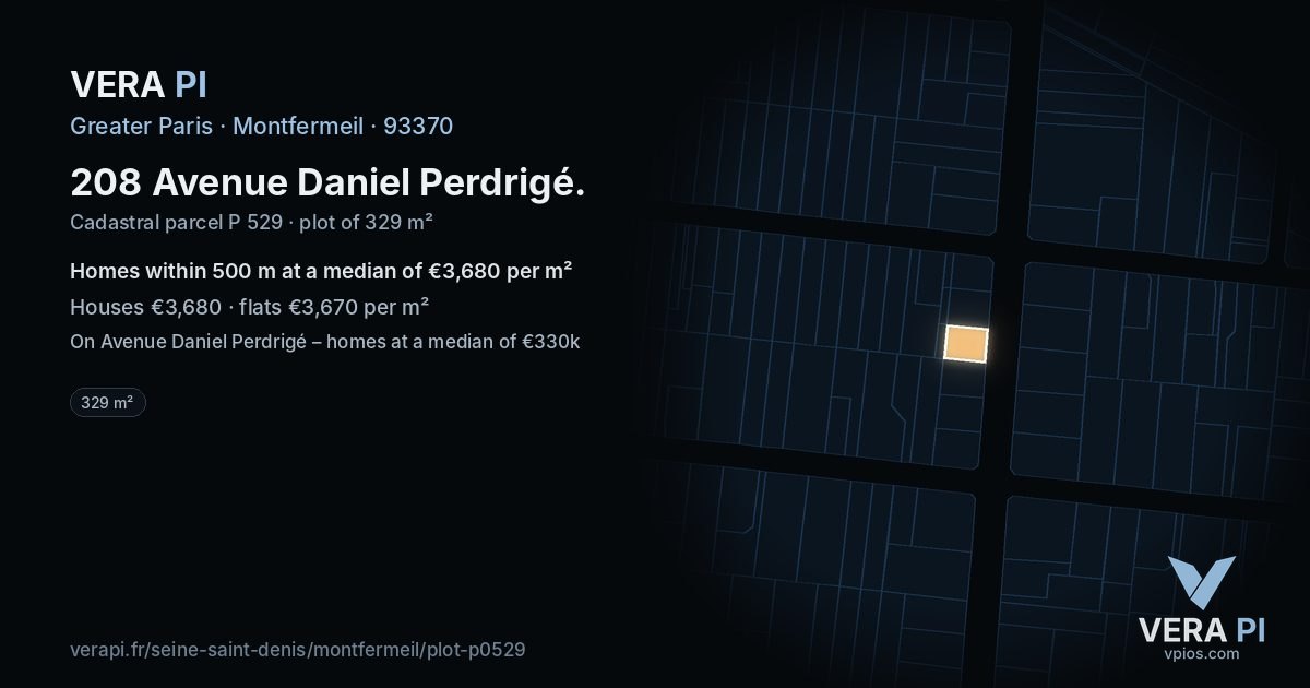 208 Avenue Daniel Perdrigé, Montfermeil at night – the plot lit, the parcels around coloured by the prices near them