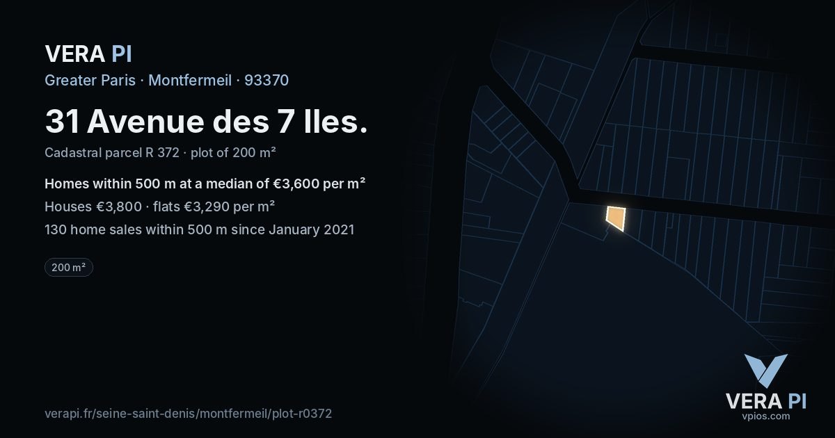 31 Avenue des 7 Iles, Montfermeil at night – the plot lit, the parcels around coloured by the prices near them