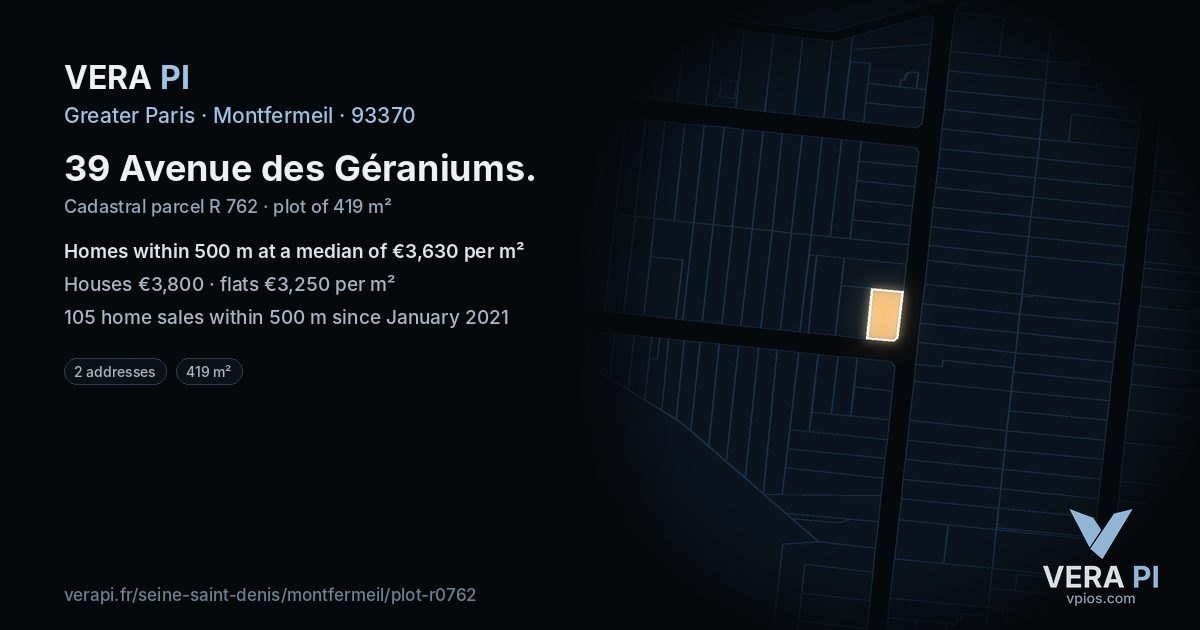 39 Avenue des Géraniums, Montfermeil at night – the plot lit, the parcels around coloured by the prices near them