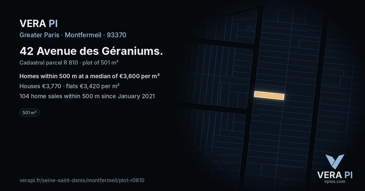 42 Avenue des Géraniums, Montfermeil at night – the plot lit, the parcels around coloured by the prices near them