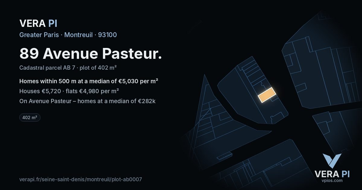 89 Avenue Pasteur, Montreuil at night – the plot lit, the parcels around coloured by the prices near them
