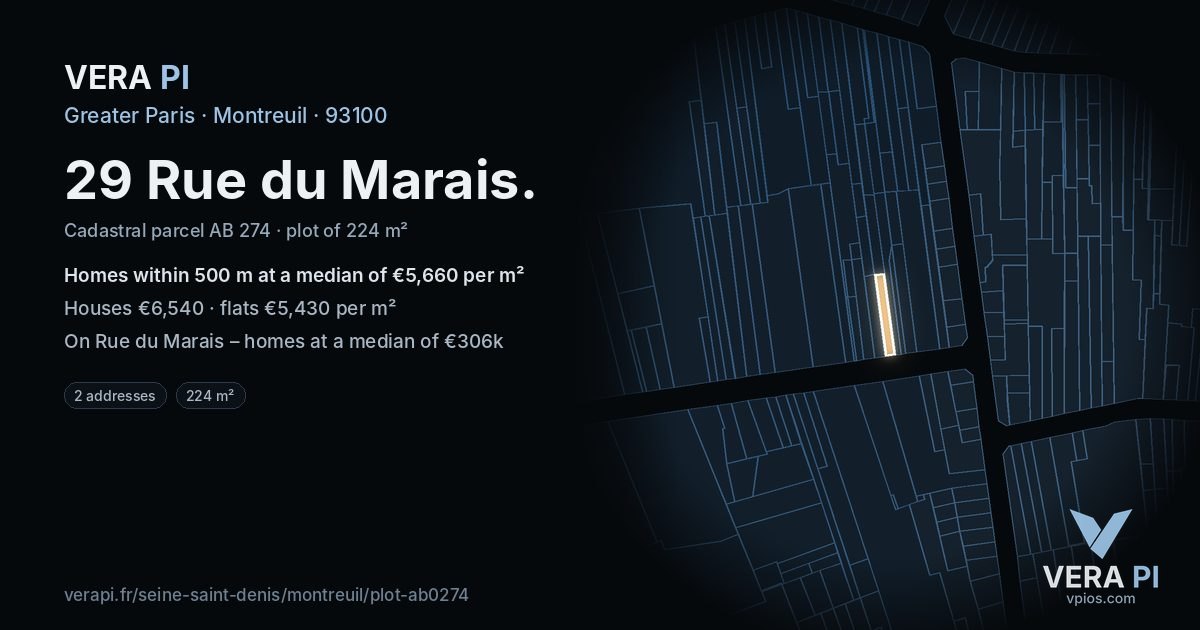 29 Rue du Marais, Montreuil at night – the plot lit, the parcels around coloured by the prices near them