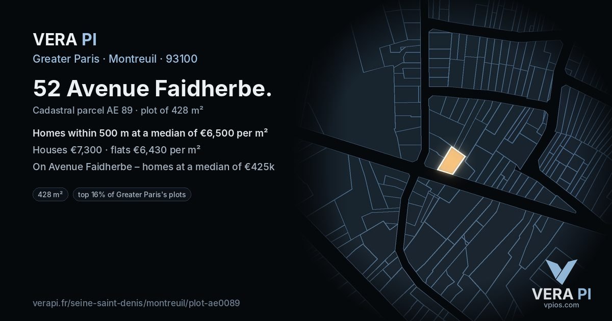 52 Avenue Faidherbe, Montreuil at night – the plot lit, the parcels around coloured by the prices near them