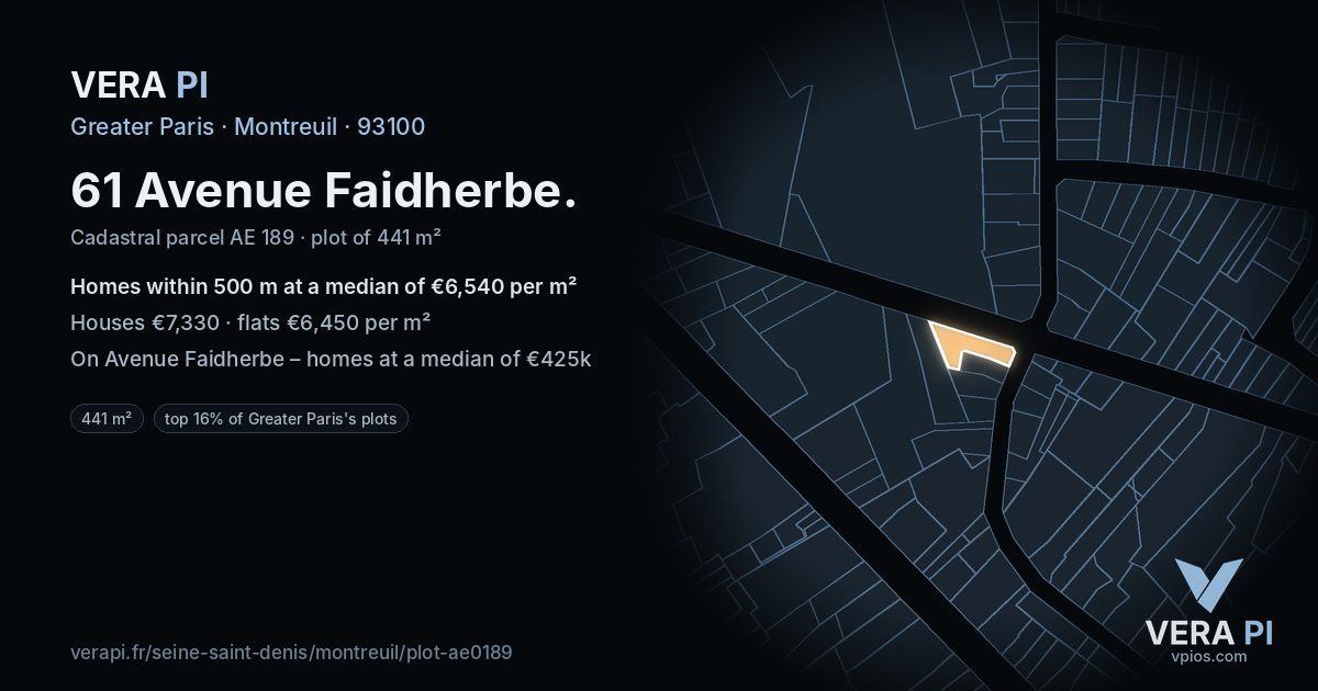61 Avenue Faidherbe, Montreuil at night – the plot lit, the parcels around coloured by the prices near them