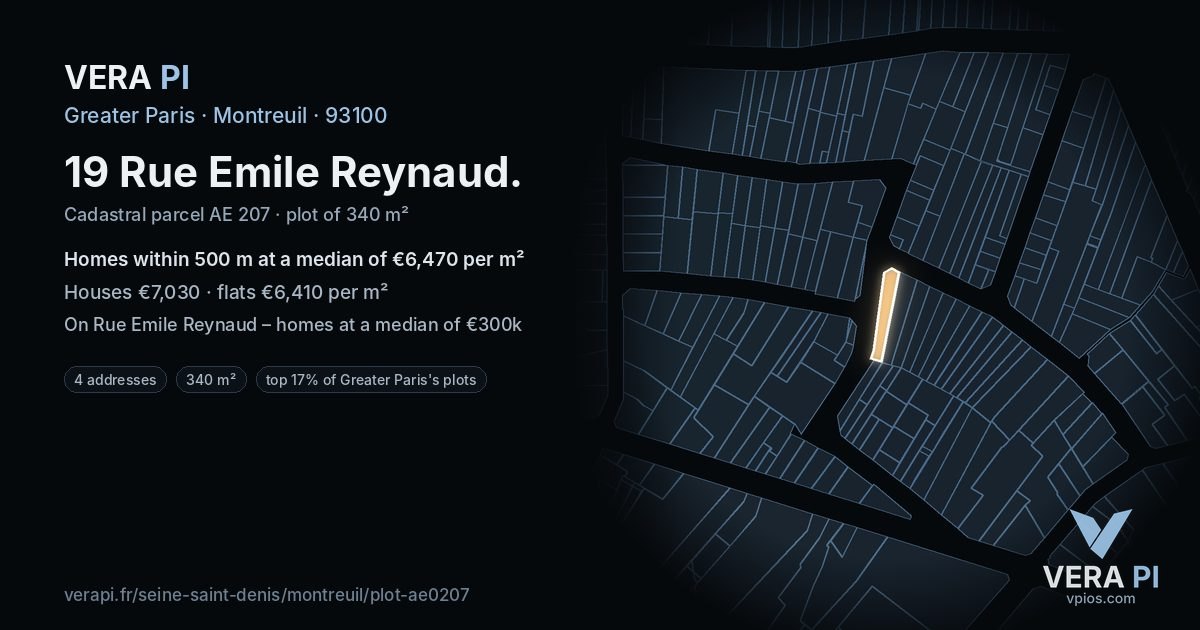 19 Rue Emile Reynaud, Montreuil at night – the plot lit, the parcels around coloured by the prices near them