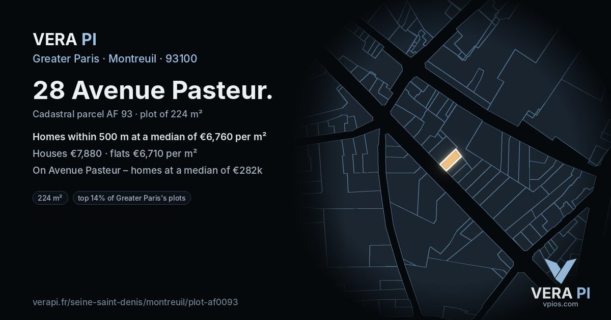 28 Avenue Pasteur, Montreuil at night – the plot lit, the parcels around coloured by the prices near them