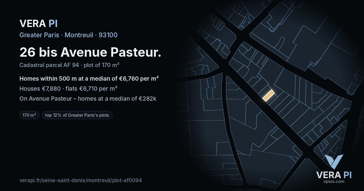 26 bis Avenue Pasteur, Montreuil at night – the plot lit, the parcels around coloured by the prices near them