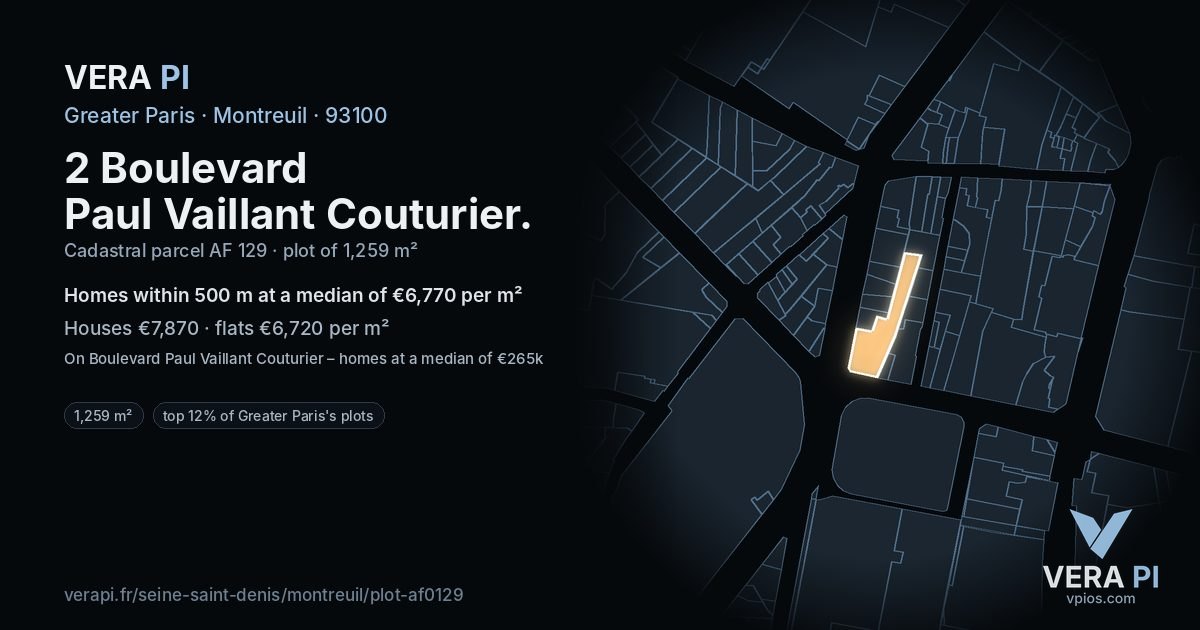 2 Boulevard Paul Vaillant Couturier, Montreuil at night – the plot lit, the parcels around coloured by the prices near them