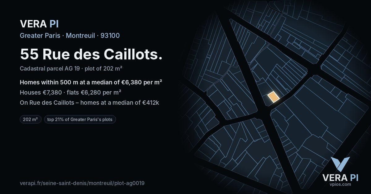 55 Rue des Caillots, Montreuil at night – the plot lit, the parcels around coloured by the prices near them