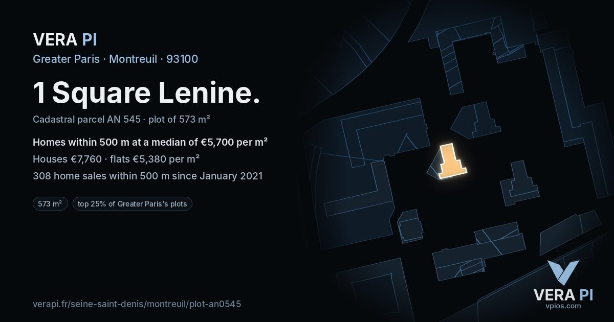 1 Square Lenine, Montreuil at night – the plot lit, the parcels around coloured by the prices near them