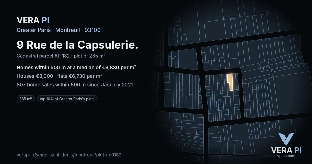9 Rue de la Capsulerie, Montreuil at night – the plot lit, the parcels around coloured by the prices near them