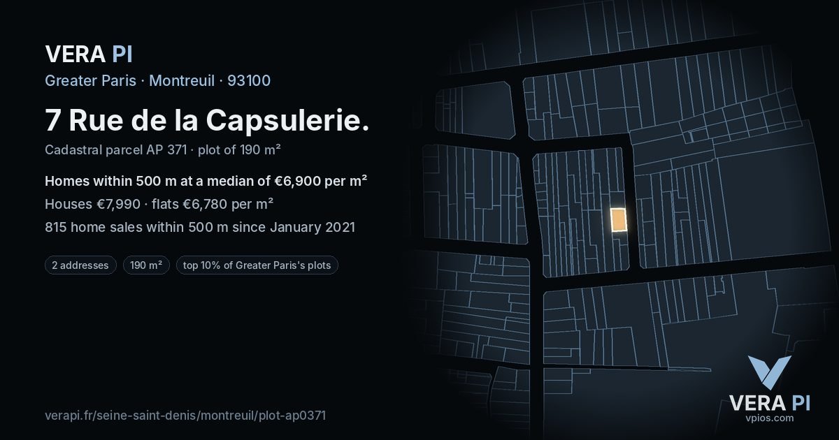 7 Rue de la Capsulerie, Montreuil at night – the plot lit, the parcels around coloured by the prices near them