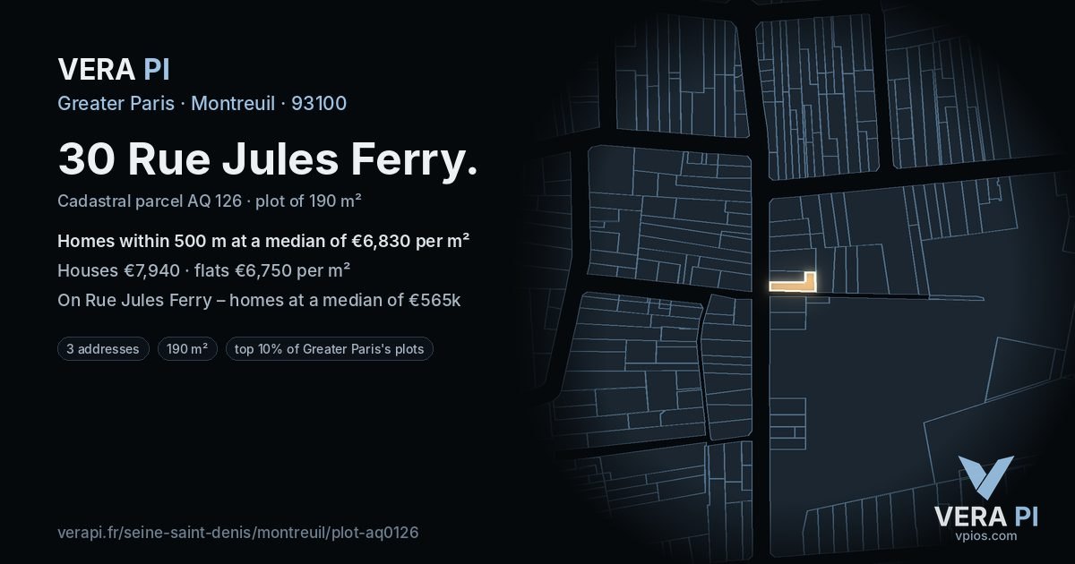 30 Rue Jules Ferry, Montreuil at night – the plot lit, the parcels around coloured by the prices near them